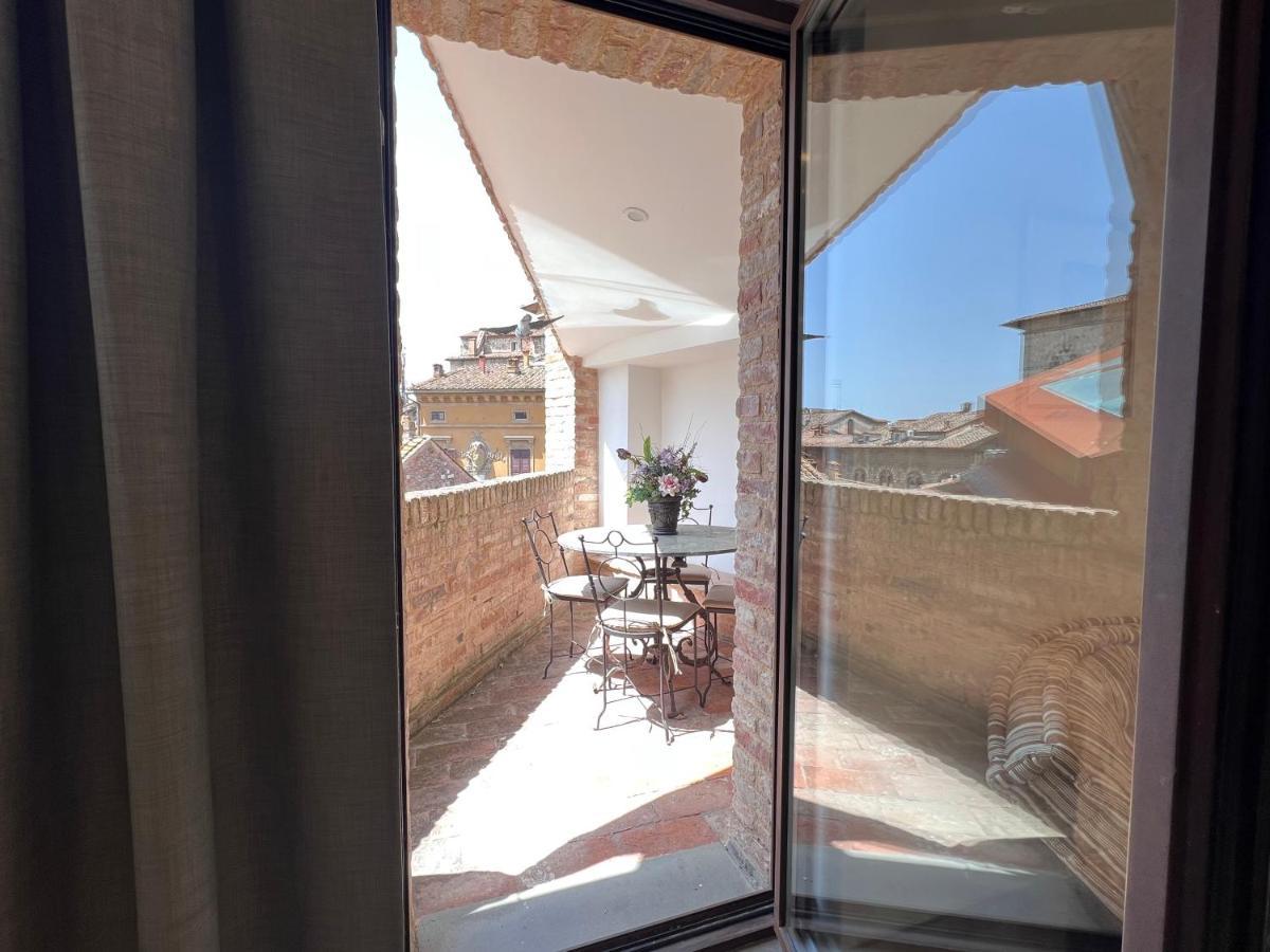 Il Terrazzo Di Tolomei Siena Eksteriør bilde